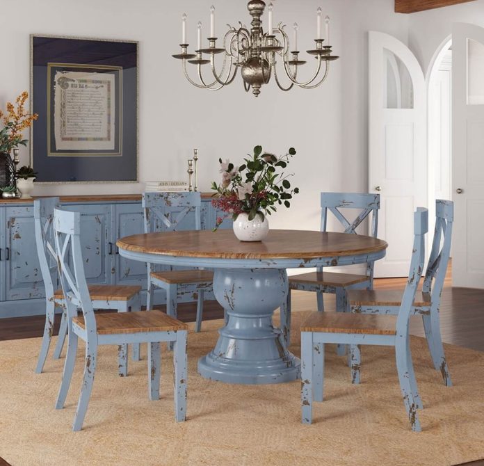 Nauvoo Farmhouse Solid Wood Pedestal Round Dining Table & Chair Set