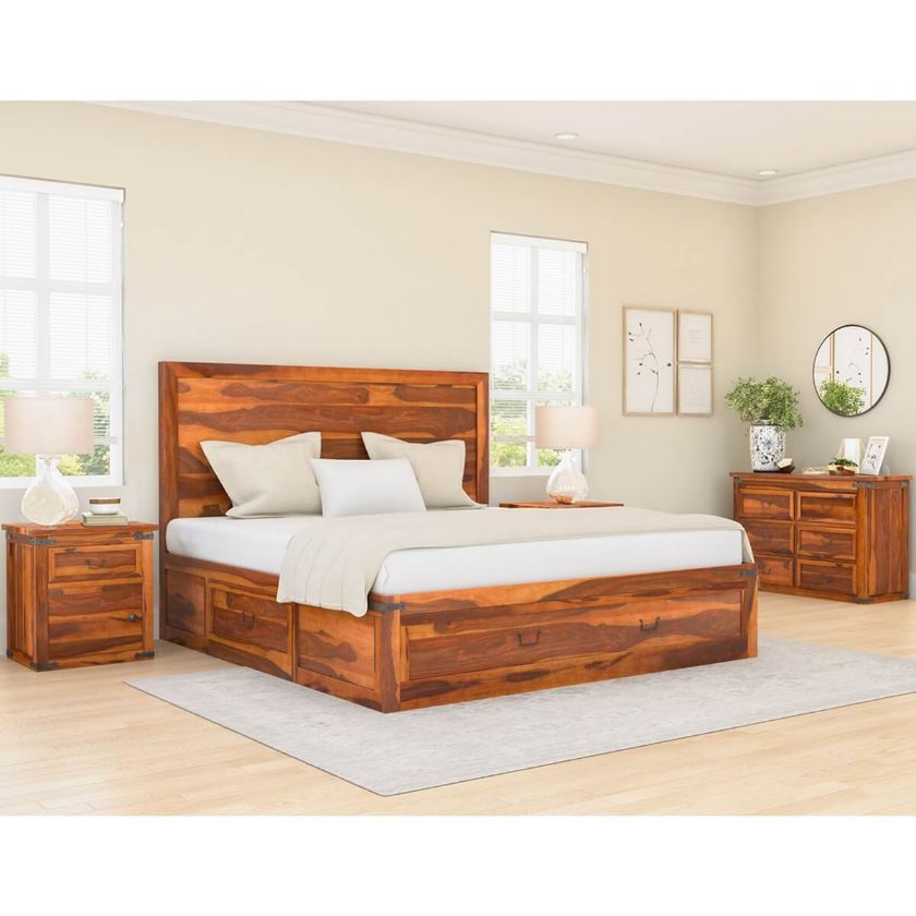 Picture of Claremont Classic Shaker Solid Wood 4 Piece Storage Bedroom Set